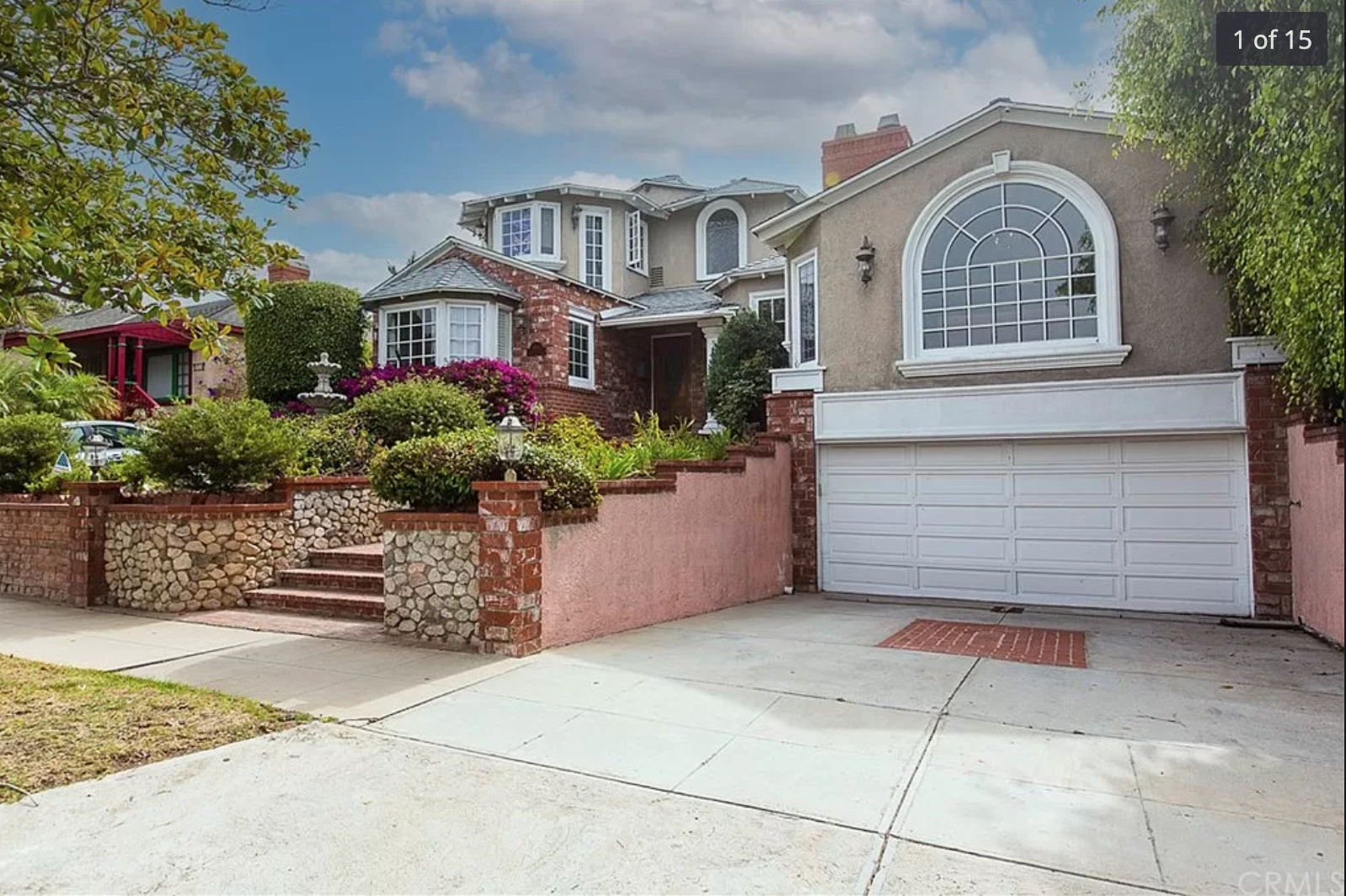 8344 Loyola Blvd, Los Angeles, CA 90045